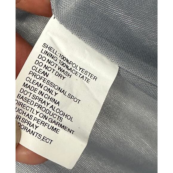 Mac Duggal { 20214 } Gray Long Sleeve Beaded Applique Gown  [ 16 ] - Picture 11 of 14